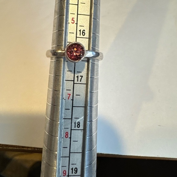 Pink Tourmaline 1.10 ct and Sterling Silver Bezel Set Ring Sz 6 NWOT - Picture 6 of 12